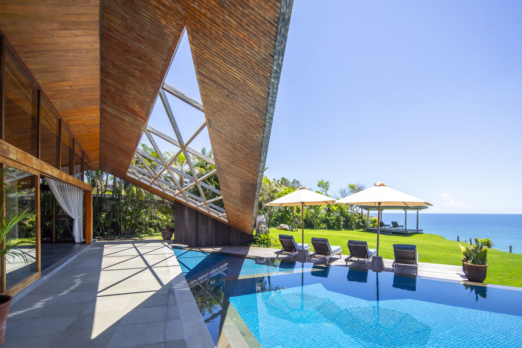 Uluwatu Surf Villas - Cliff Front 7