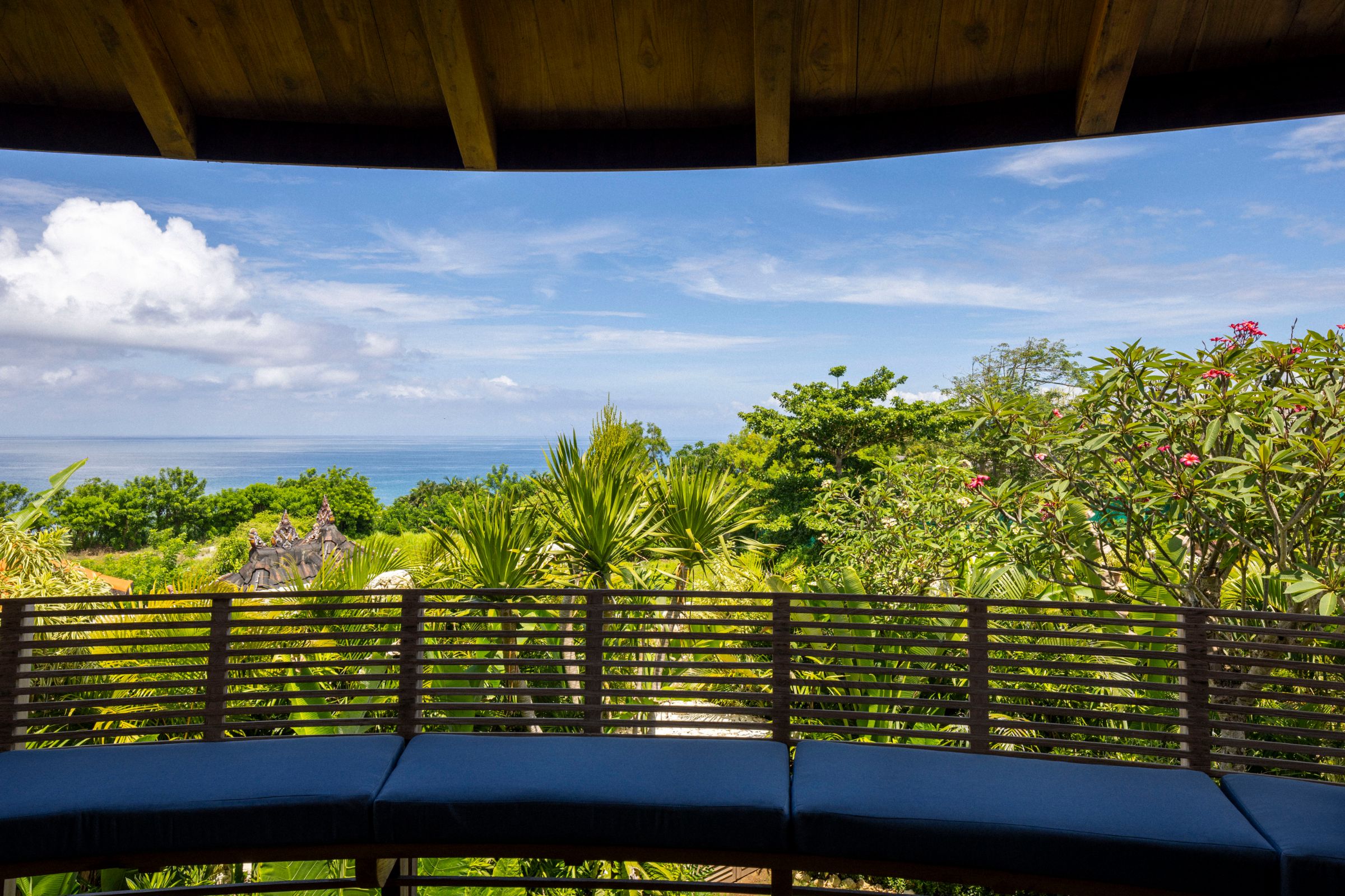 Uluwatu Surf Villas - Ocean View 9