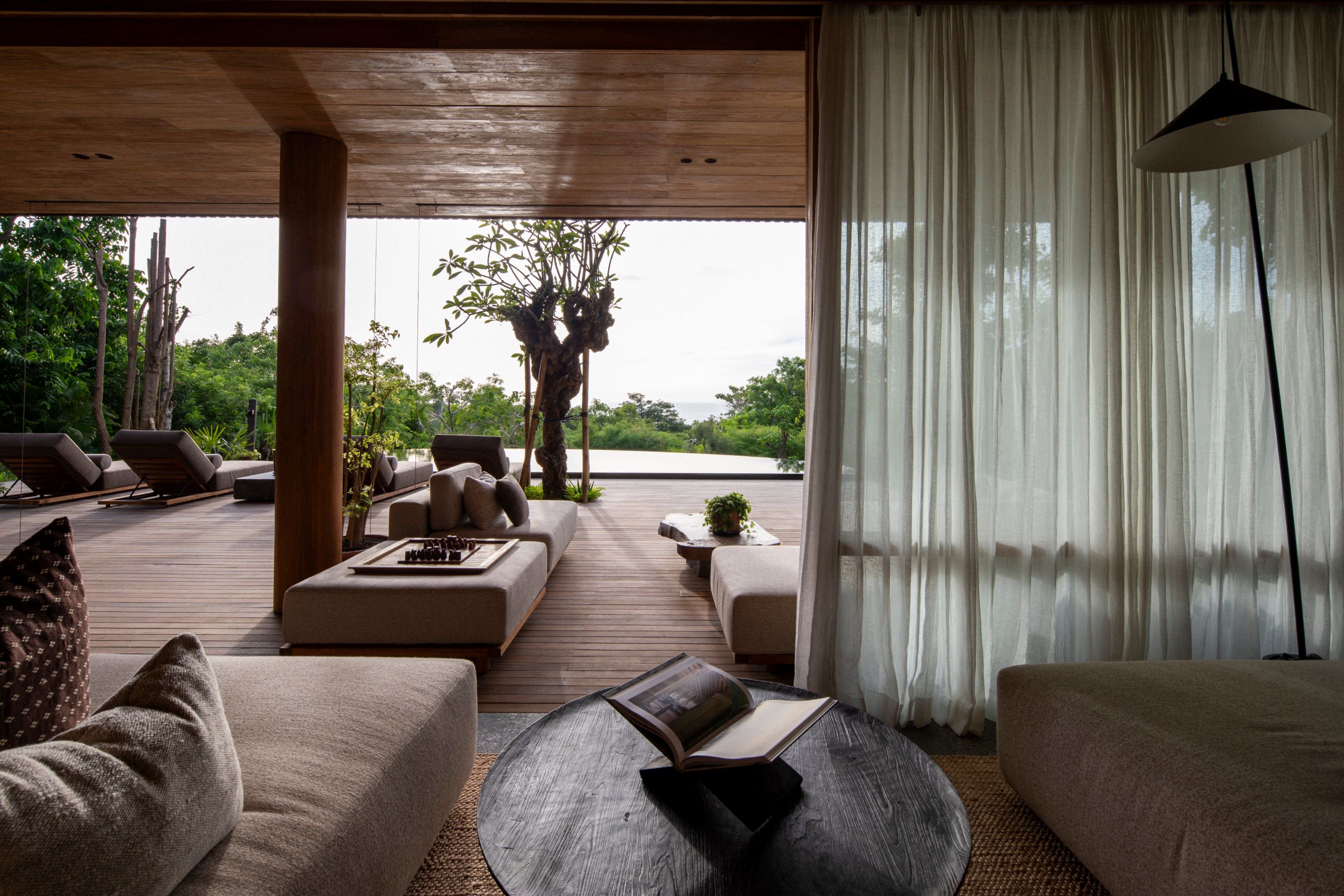 Uluwatu Surf Villas - Ocean View 8