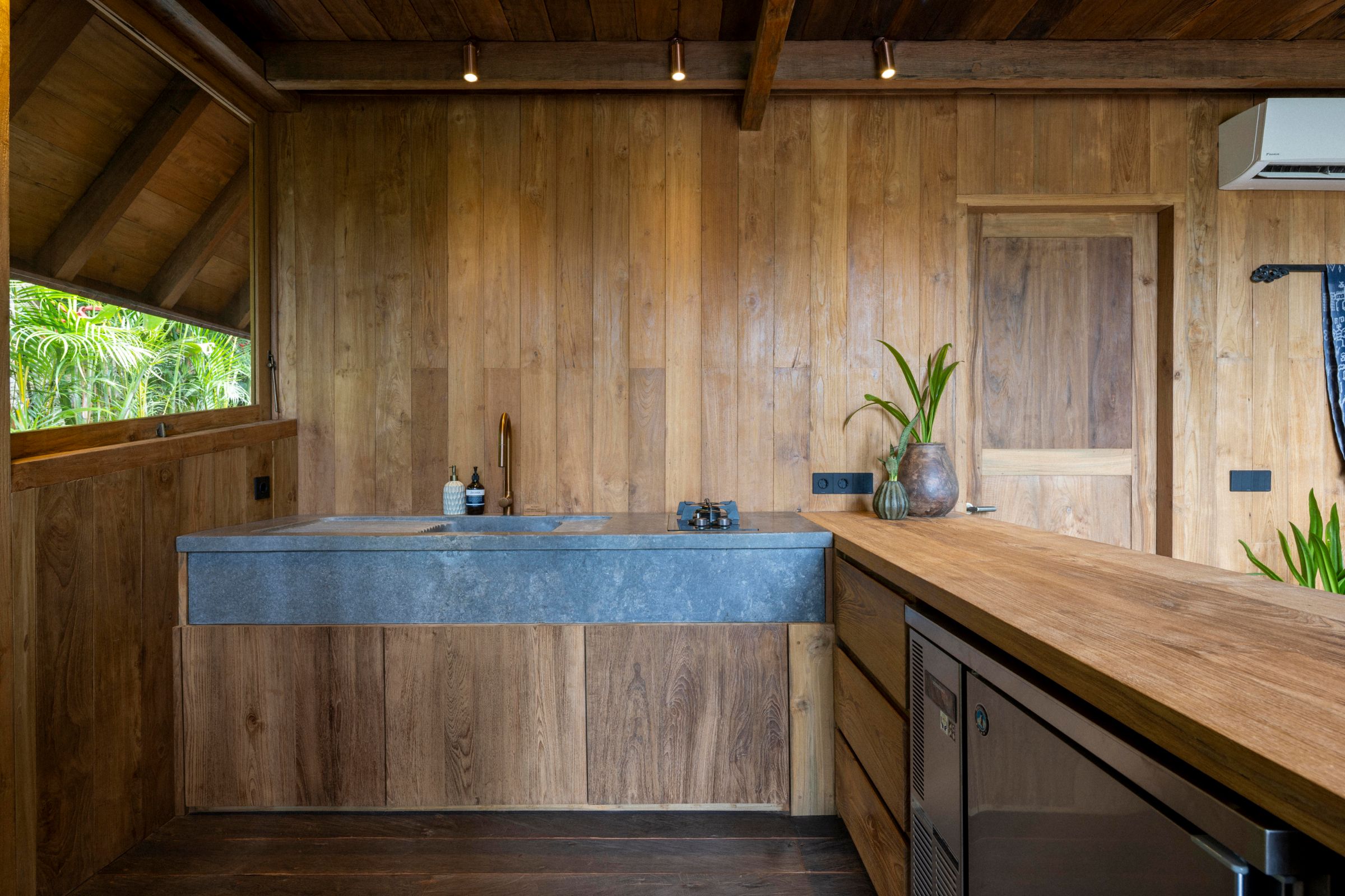 Uluwatu Surf Villas - Residence 12